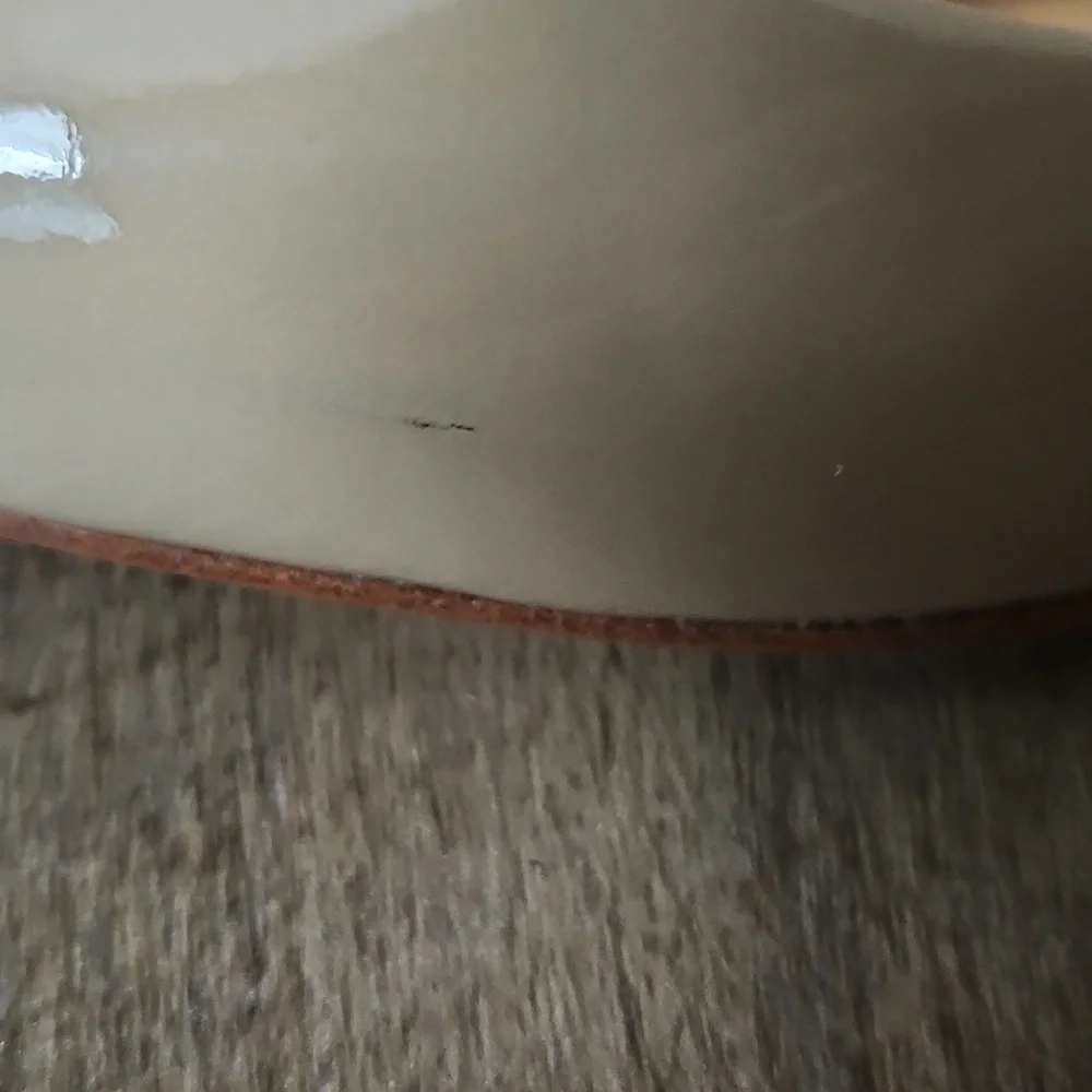 Coach Patent Leather Pumps. Size 9 - Picture 6 of 8